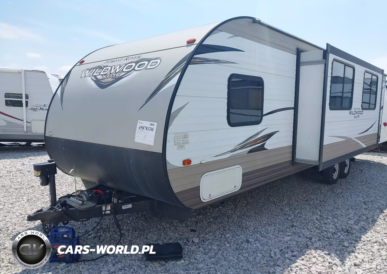 2018 Forest River Wildwood 273Qbxl VIN:4X4TWDC26J7360490 - 2