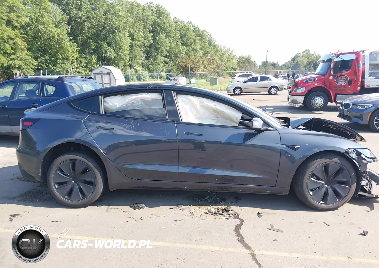 2024 Tesla Model 3 Long Range Dual Motor All-Wheel Drive-Rear-Wheel Drive VIN:5YJ3E1EAXRF772462 - 11