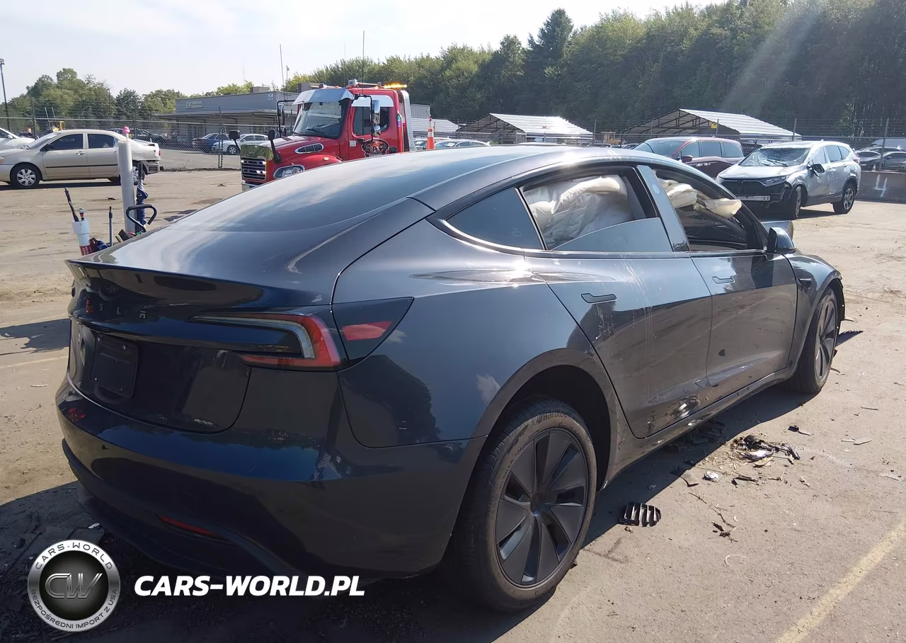 2024 Tesla Model 3 Long Range Dual Motor All-Wheel Drive-Rear-Wheel Drive VIN:5YJ3E1EAXRF772462 - 4