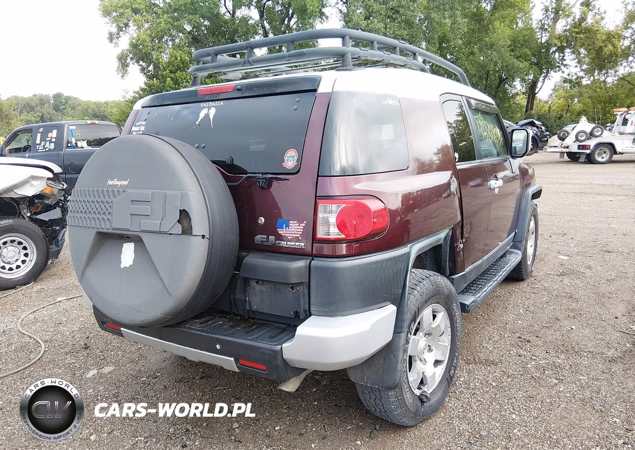 2007 Toyota Fj Cruiser VIN:JTEBU11F070073929 - 4
