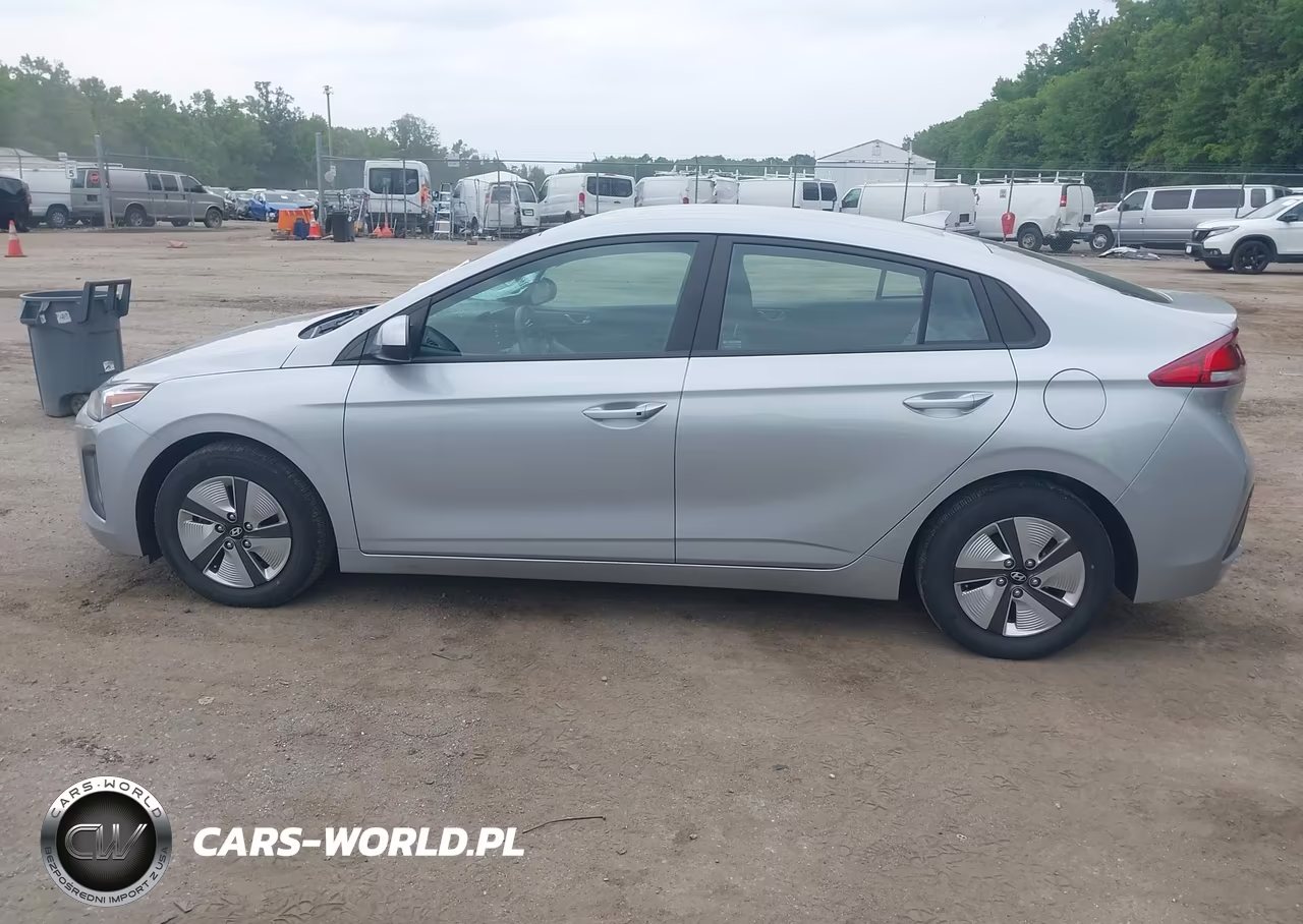 2022 Hyundai Ioniq Hybrid Blue VIN:KMHC65LC9NU276610 - 15