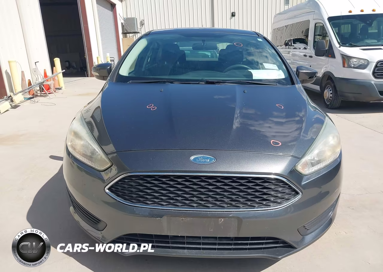 2016 Ford Focus Se VIN:1FADP3F28GL346285 - 17