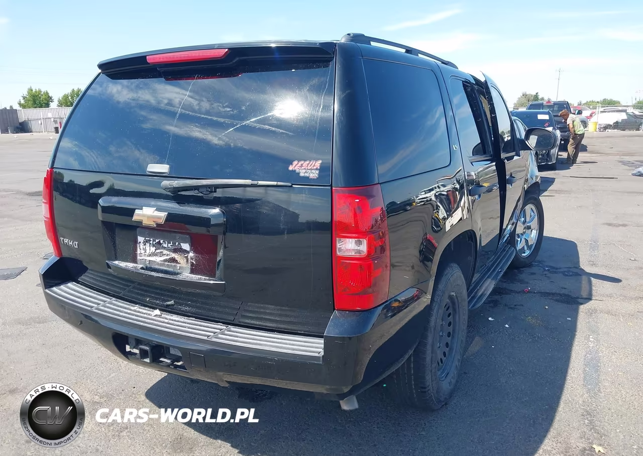 2009 Chevrolet Tahoe Ls VIN:1GNFC13C79R192062 - 4