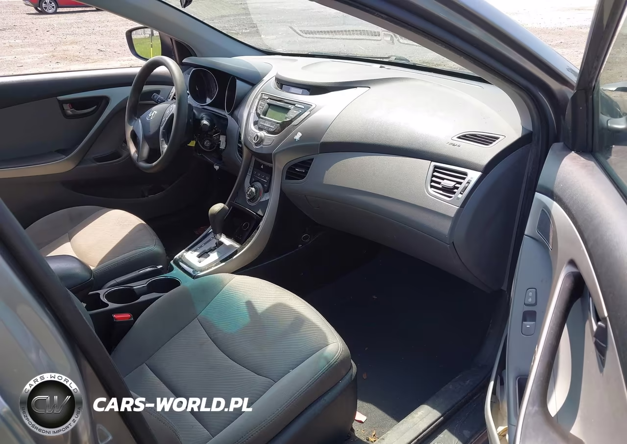 2013 Hyundai Elantra Gls VIN:5NPDH4AE2DH168162 - 5