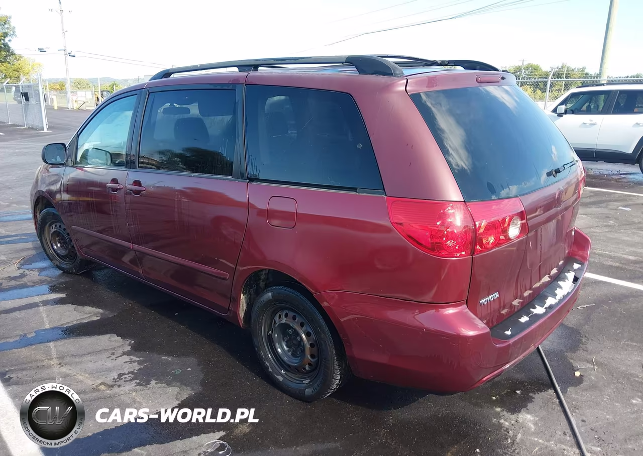 2007 Toyota Sienna Le VIN:5TDZK23C17S016704 - 3