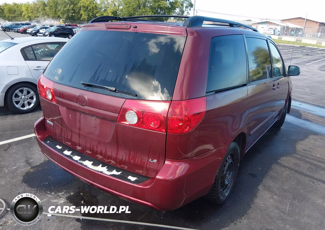 2007 Toyota Sienna Le VIN:5TDZK23C17S016704 - 4