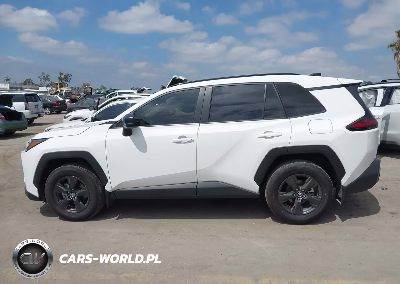 2026 Toyota Rav4 Le VIN:JTM6DRBV9TD303044 - 14