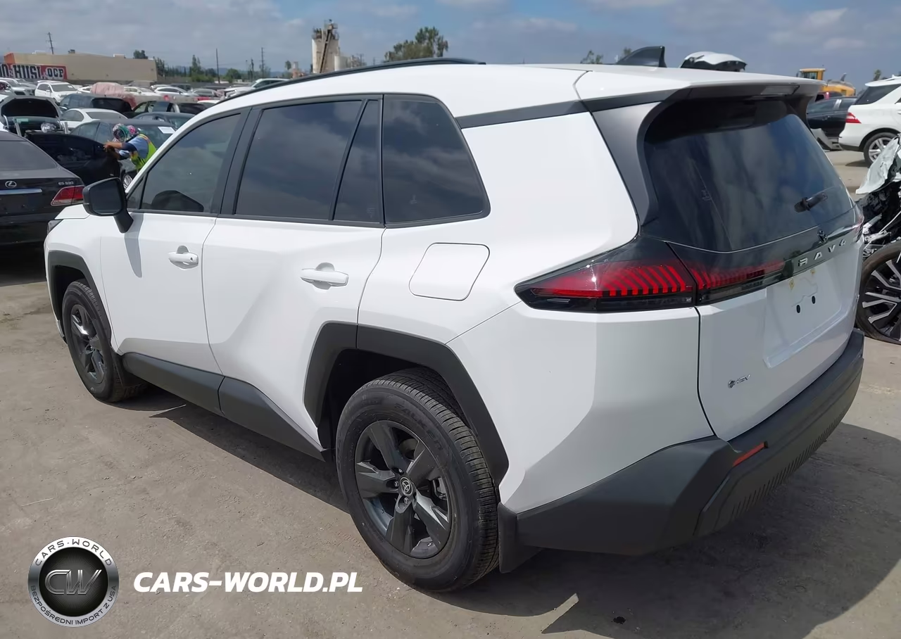 2026 Toyota Rav4 Le VIN:JTM6DRBV9TD303044 - 3