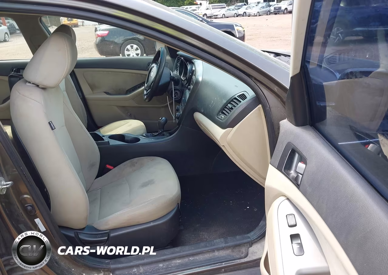 2013 Kia Optima Lx VIN:5XXGM4A72DG124068 - 5