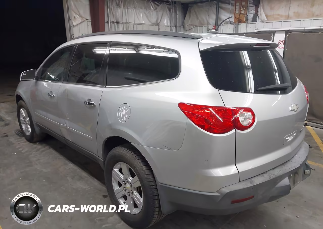 2010 Chevrolet Traverse Lt VIN:1GNLRFED9AJ258344 - 3