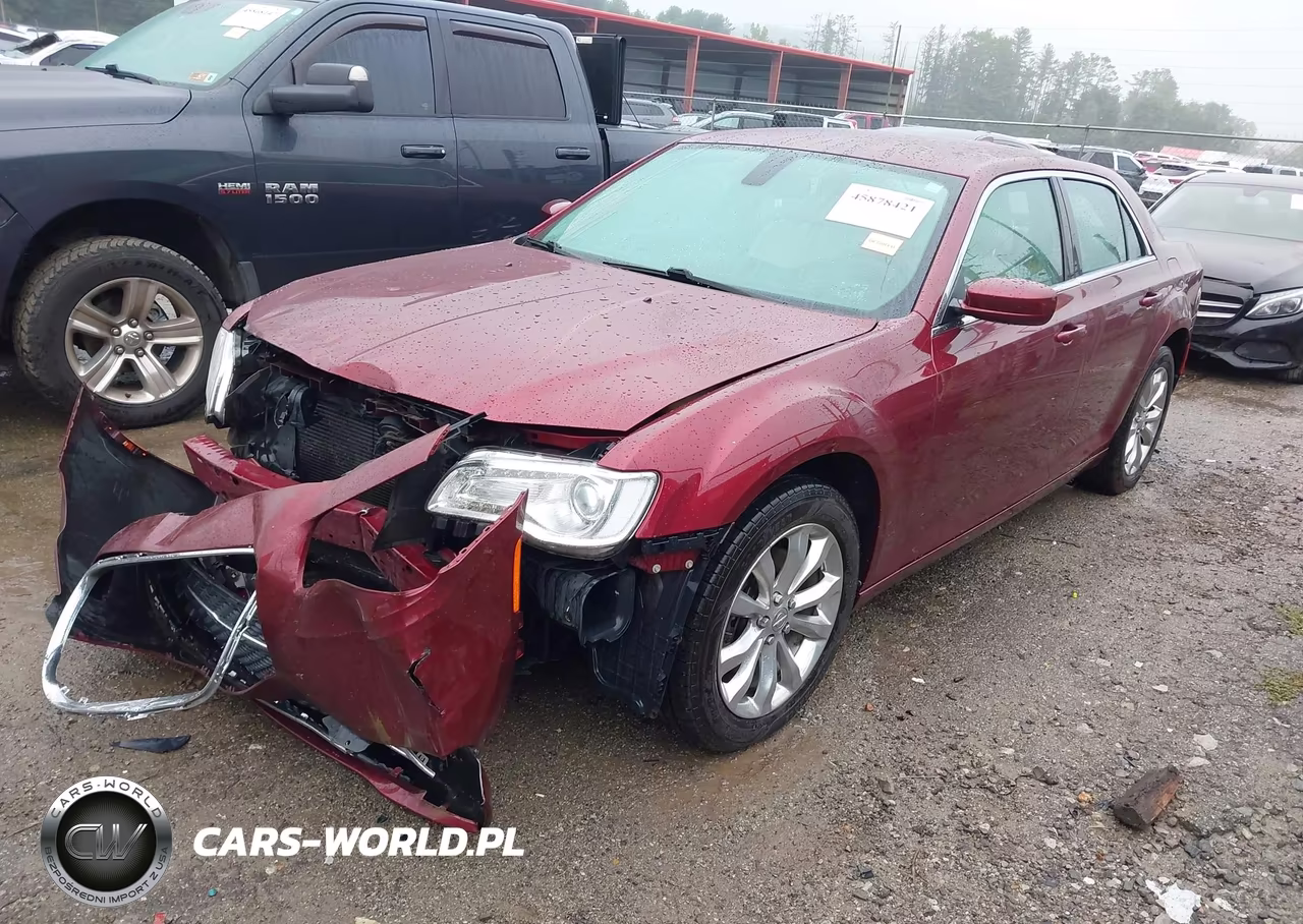 2019 Chrysler 300 Touring L Awd VIN:2C3CCARG5KH704580 - 2