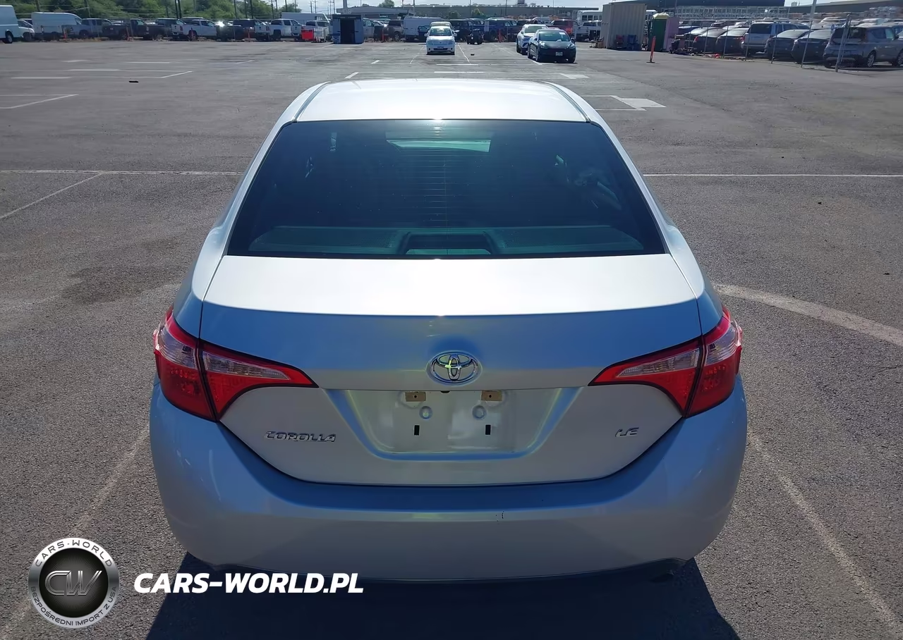 2017 Toyota Corolla Le VIN:5YFBURHE9HP578214 - 16