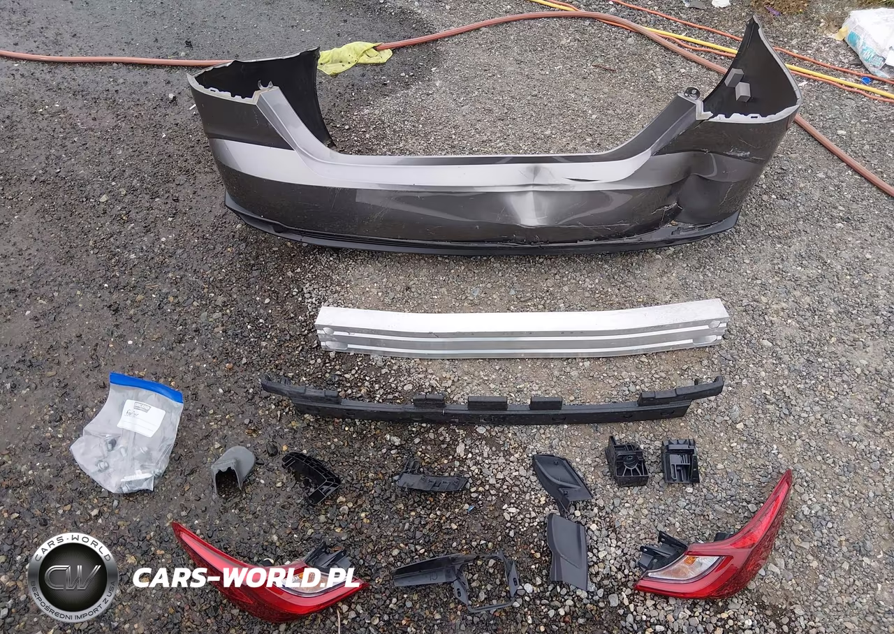 2025 Toyota Camry Se VIN:4T1DBADK1SU501371 - 12