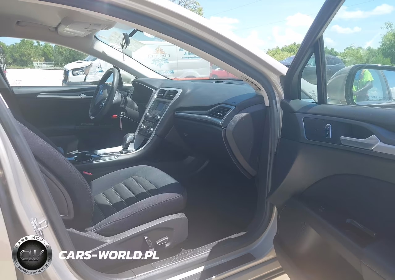 2015 Ford Fusion Se VIN:3FA6P0H74FR269902 - 5
