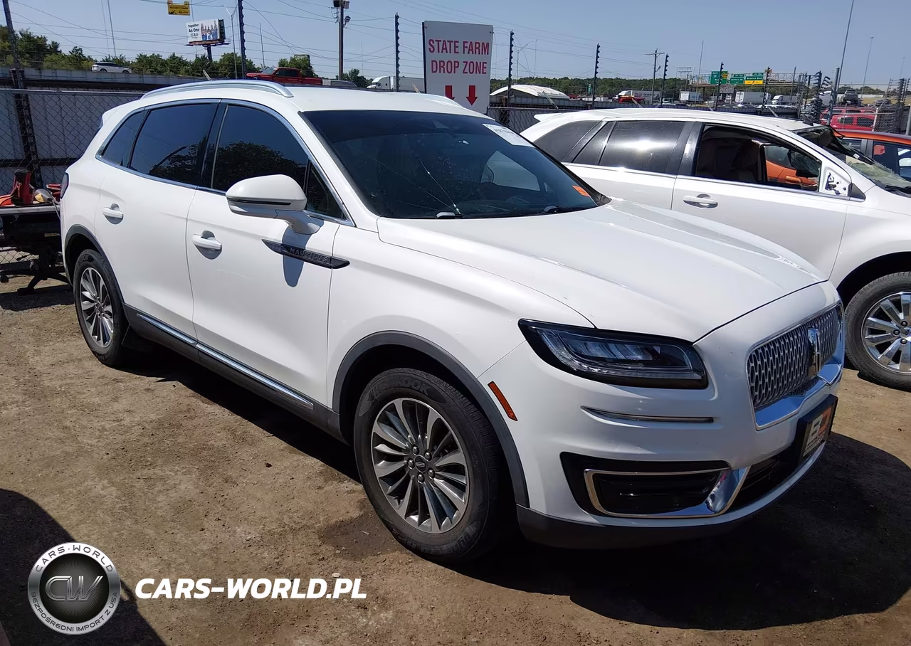 2020 Lincoln Nautilus Standard VIN:2LMPJ6J96LBL04366 - 1