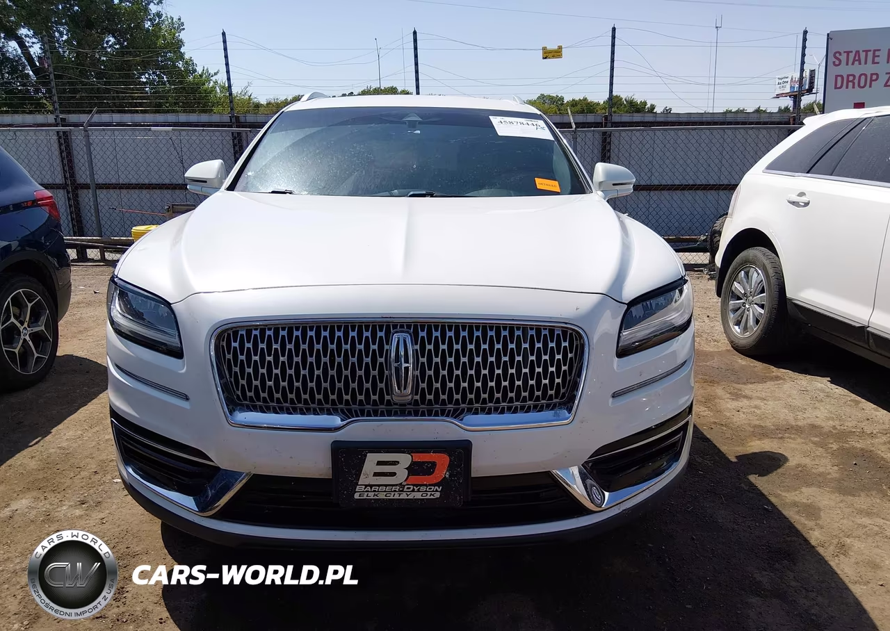 2020 Lincoln Nautilus Standard VIN:2LMPJ6J96LBL04366 - 12