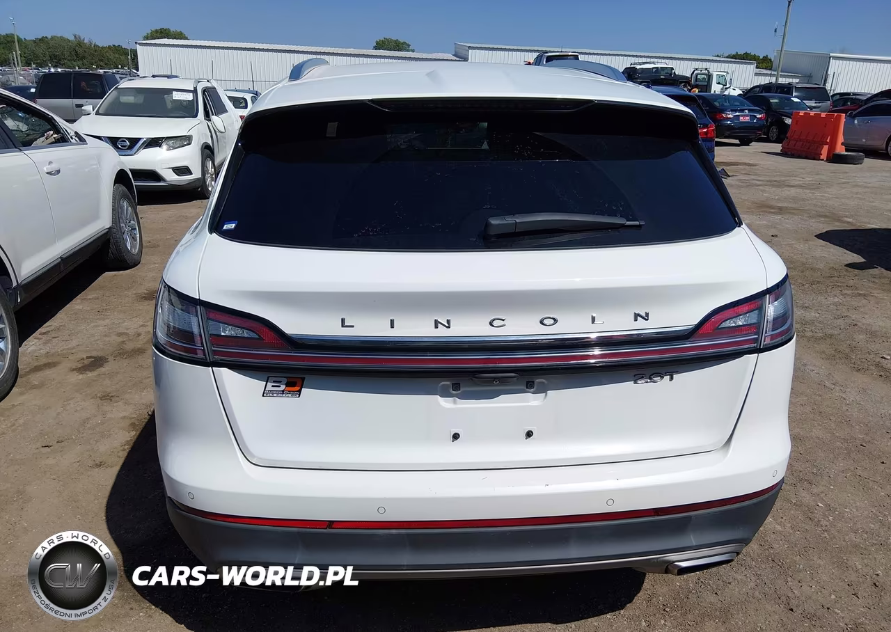 2020 Lincoln Nautilus Standard VIN:2LMPJ6J96LBL04366 - 16