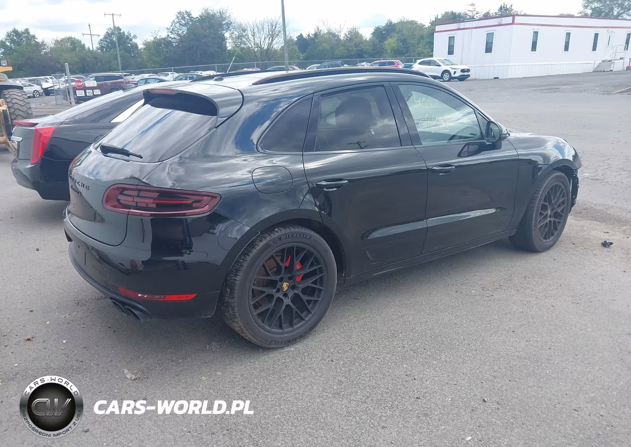 2017 Porsche Macan Gts VIN:WP1AG2A53HLB51686 - 4