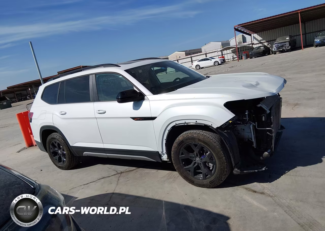 2024 Volkswagen Atlas 2.0T Peak Edition Sel VIN:1V2GR2CA9RC604970 - 14