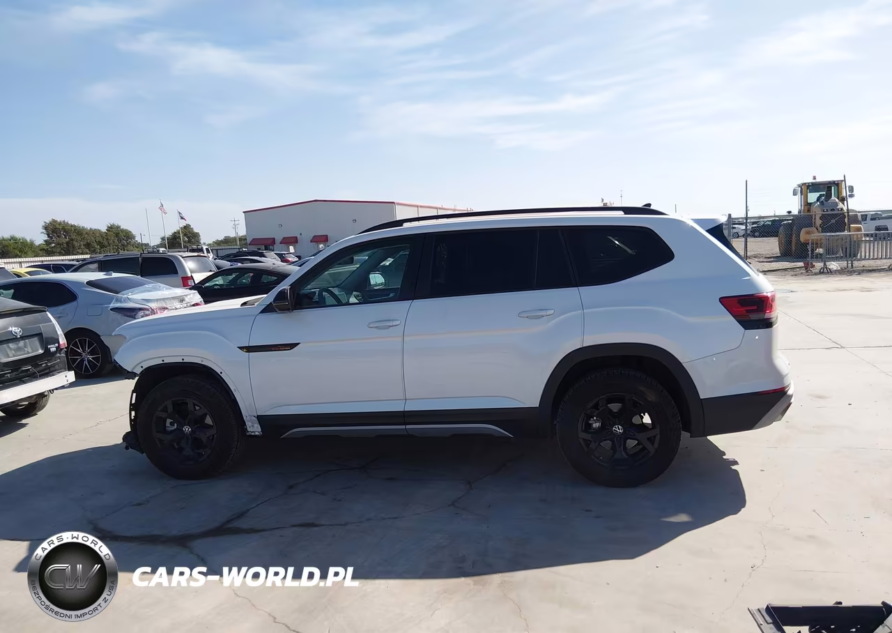 2024 Volkswagen Atlas 2.0T Peak Edition Sel VIN:1V2GR2CA9RC604970 - 15