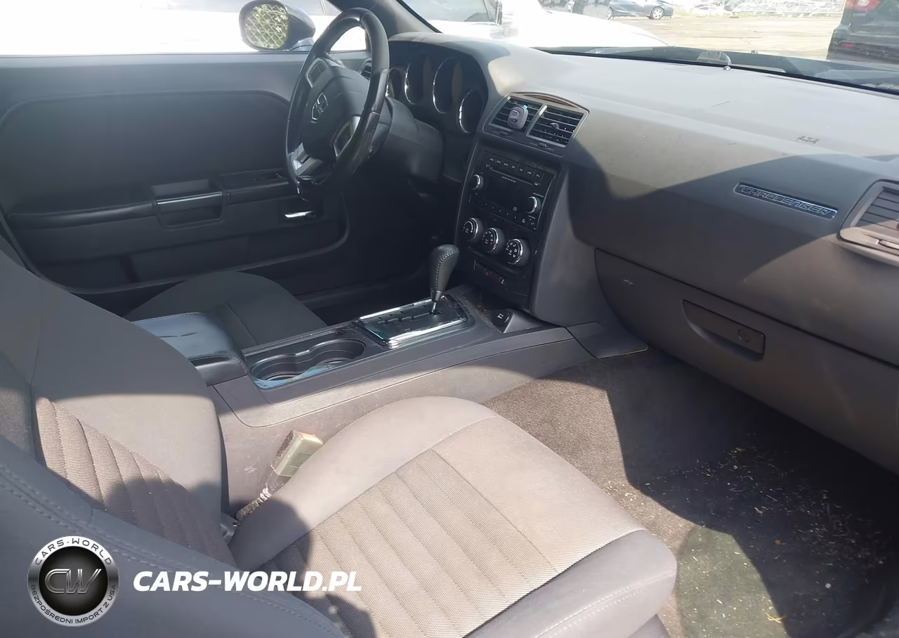 2012 Dodge Challenger Sxt VIN:2C3CDYAG4CH243424 - 5