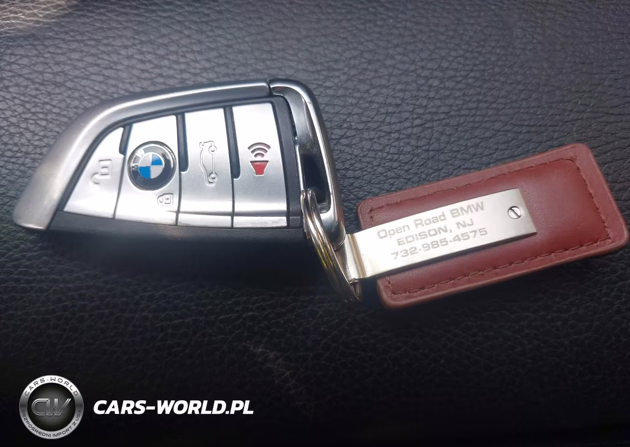 2019 BMW 5 Series 530I xDrive VIN:WBAJA7C57KWC78198 - 11