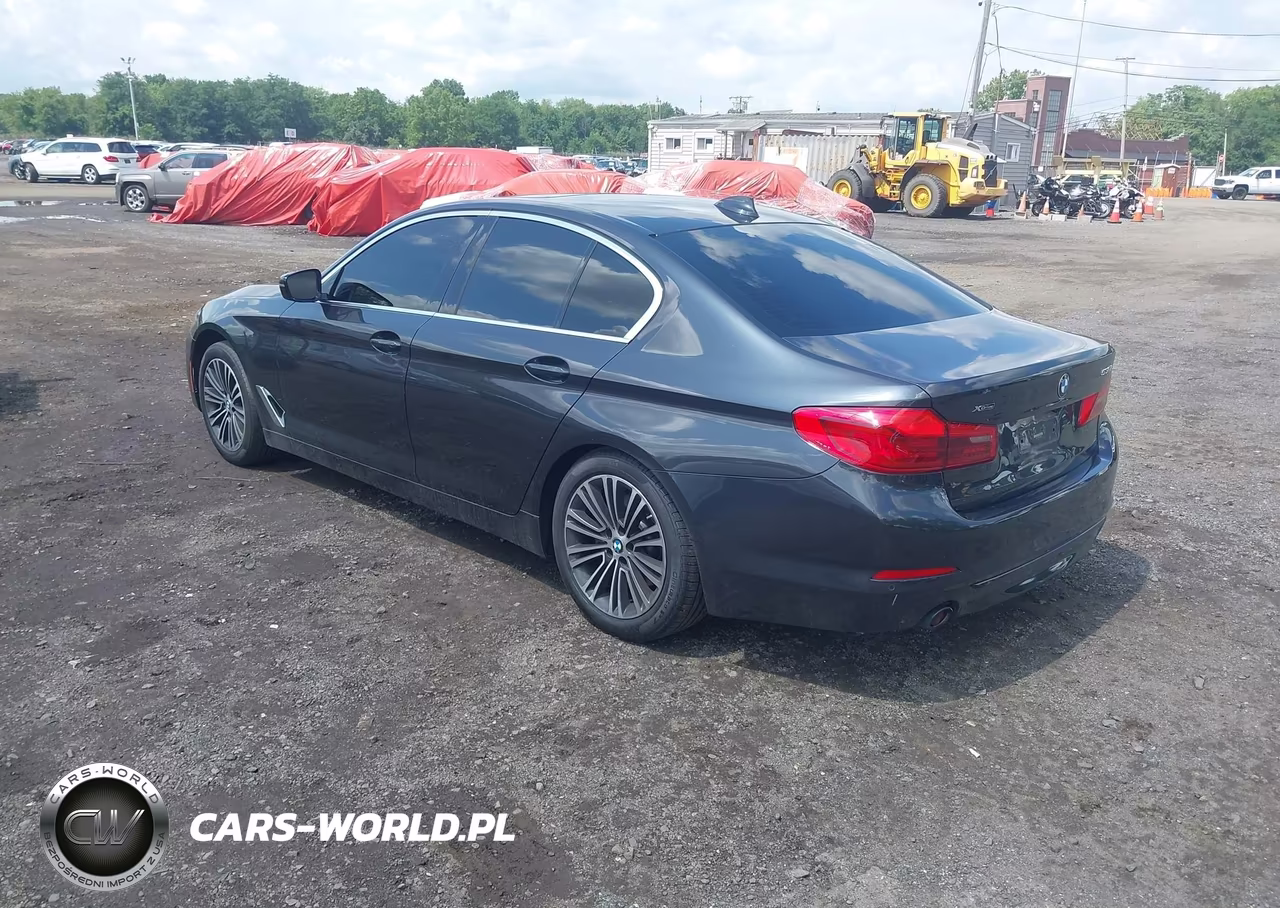 2019 BMW 5 Series 530I xDrive VIN:WBAJA7C57KWC78198 - 3