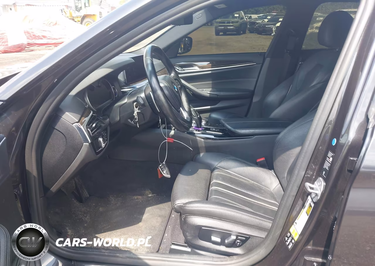 2019 BMW 5 Series 530I xDrive VIN:WBAJA7C57KWC78198 - 5
