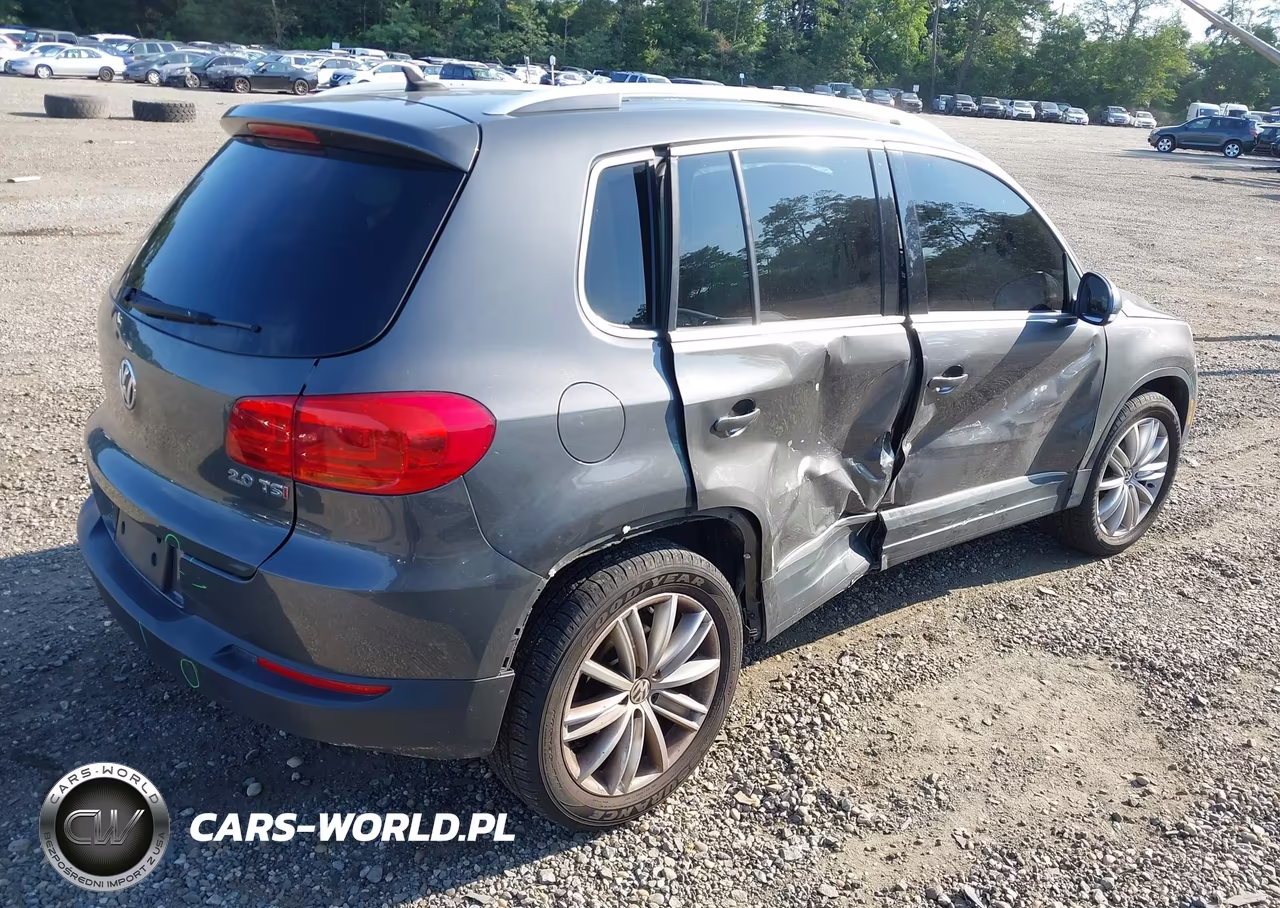 2012 Volkswagen Tiguan Se VIN:WVGAV7AX0CW088393 - 4