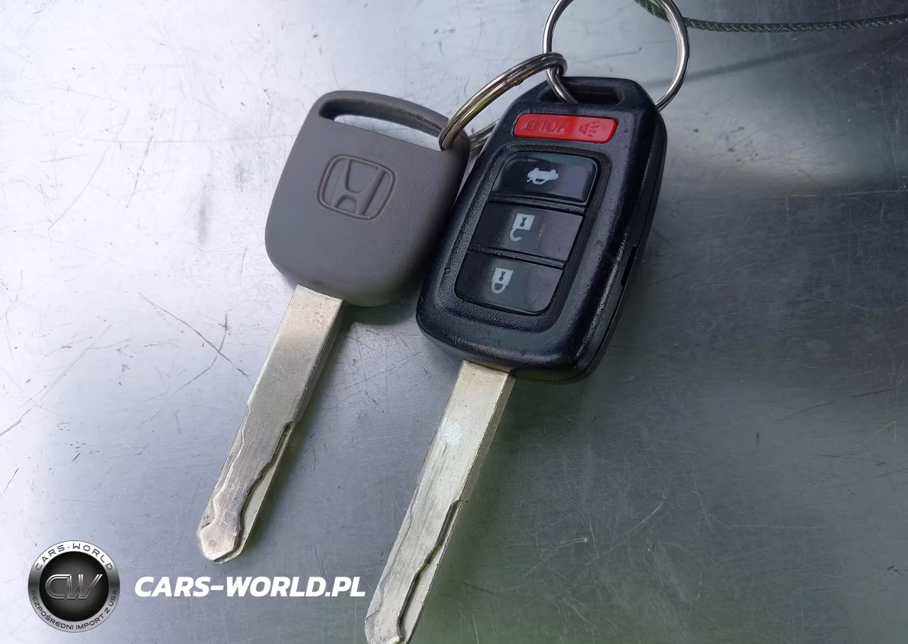 2013 Honda Accord Sport VIN:1HGCR2F54DA025079 - 11
