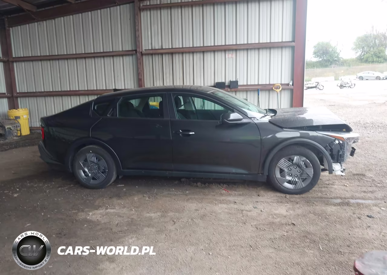 2026 Kia K4 Lx VIN:3KPFT4DE8TE359137 - 14