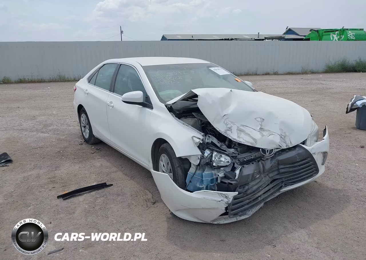 2015 Toyota Camry Le