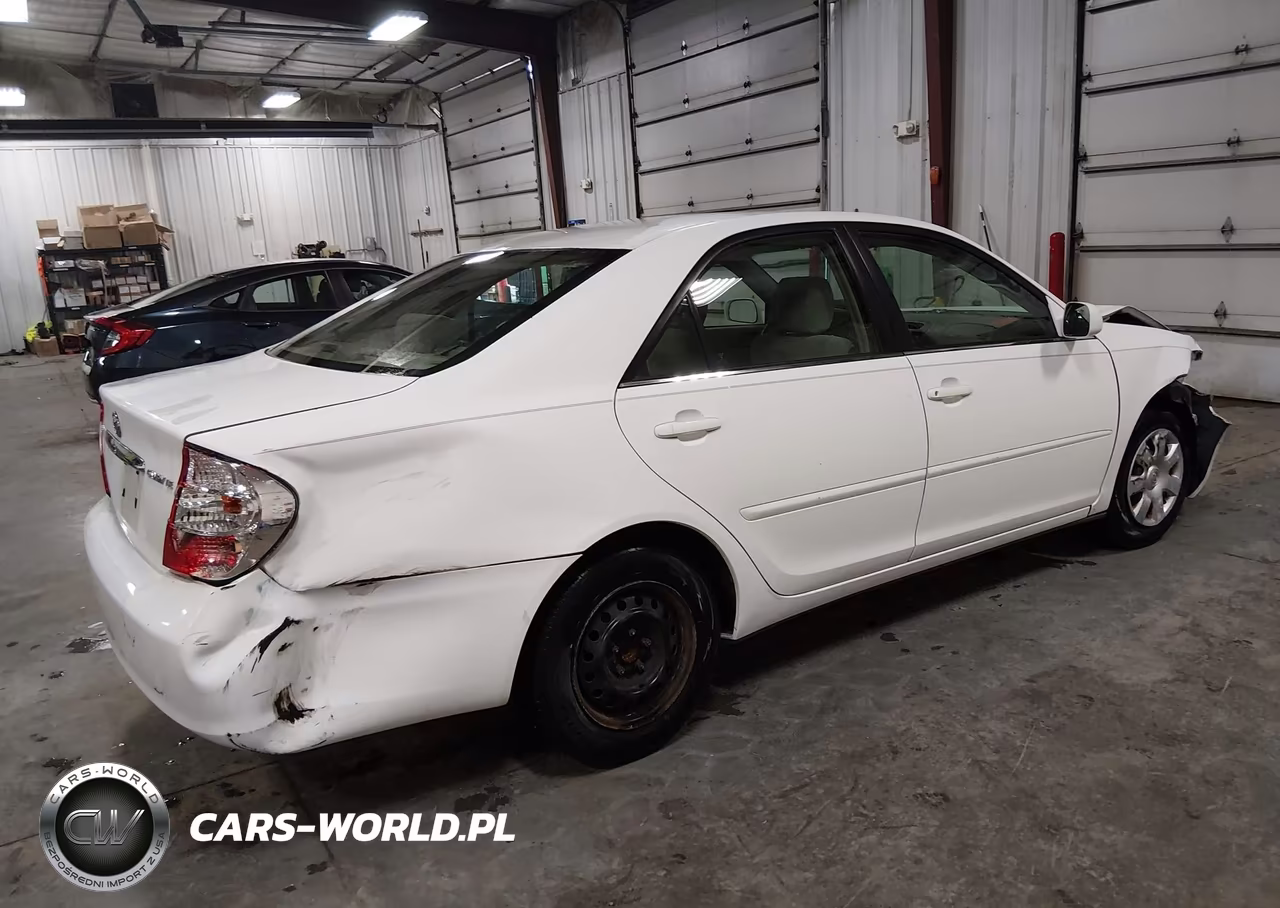 2003 Toyota Camry Le VIN:4T1BE32K73U185165 - 4