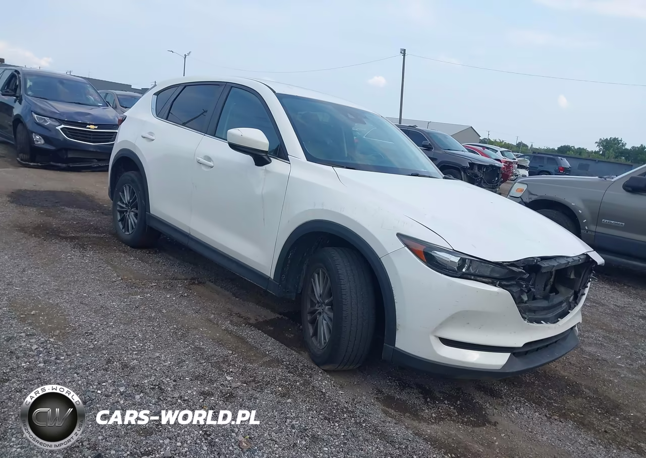 2017 Mazda Cx-5 Touring – zdjęcie 1 z 17