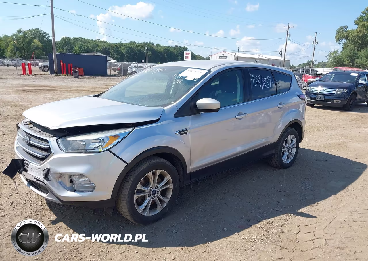 2017 Ford Escape Se VIN:1FMCU9GD0HUE82743 - 2