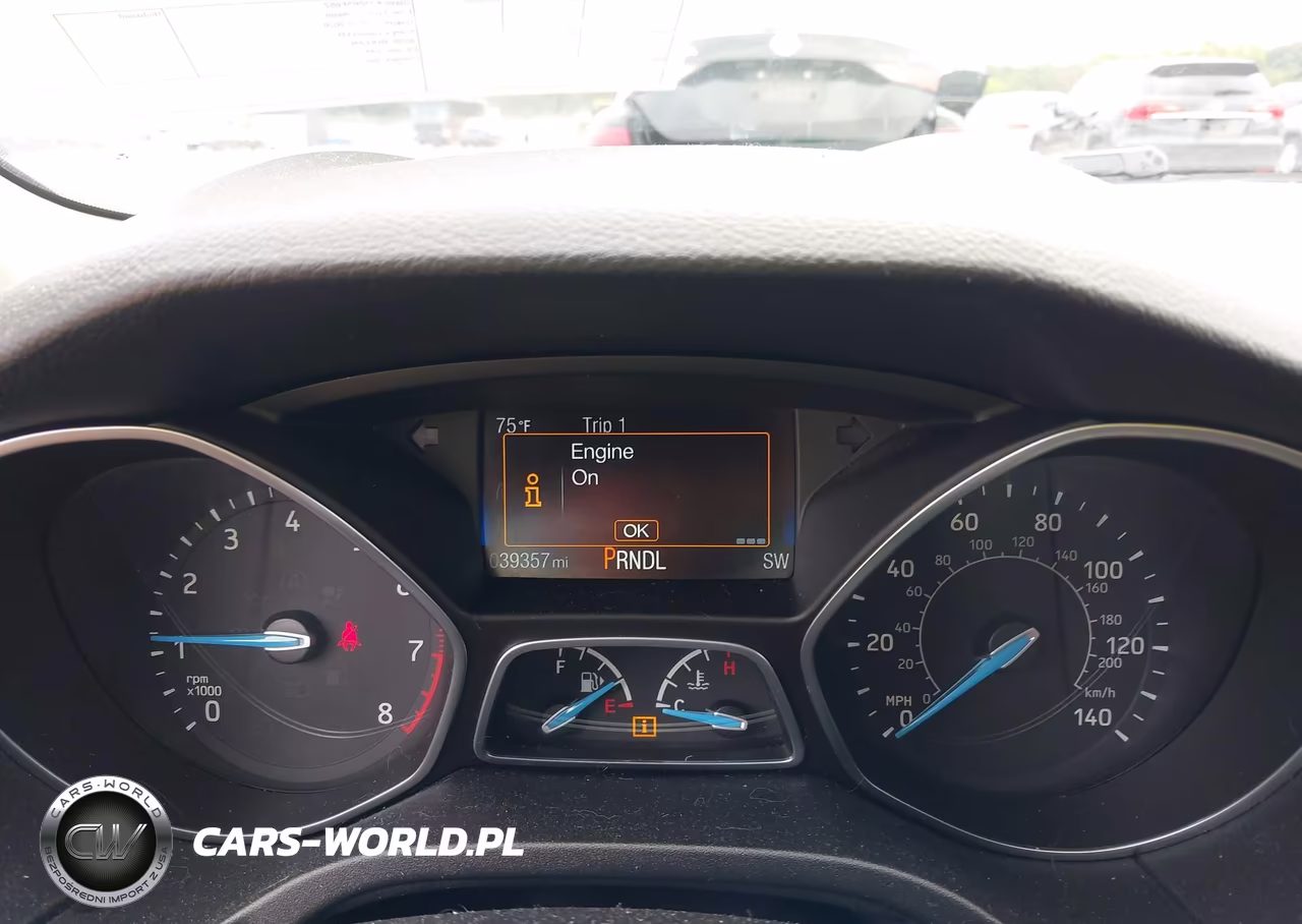 2018 Ford Focus Se VIN:1FADP3K25JL328999 - 7