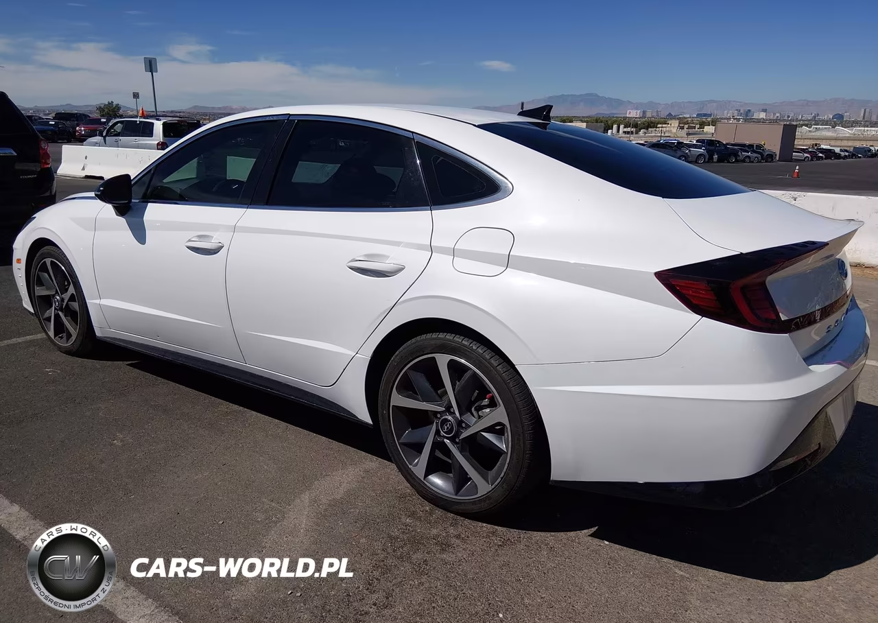 2021 Hyundai Sonata Sel Plus VIN:5NPEJ4J24MH063167 - 3
