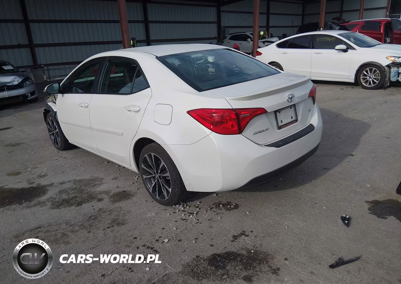 2019 Toyota Corolla Se VIN:5YFBURHE7KP924414 - 3