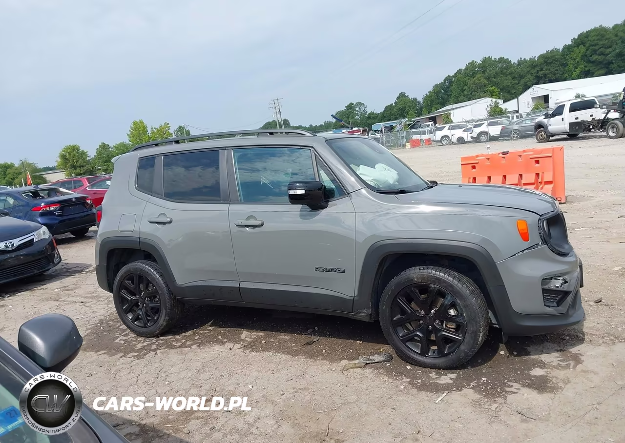 2022 Jeep Renegade Altitude 4X4 VIN:ZACNJDE13NPN56023 - 13