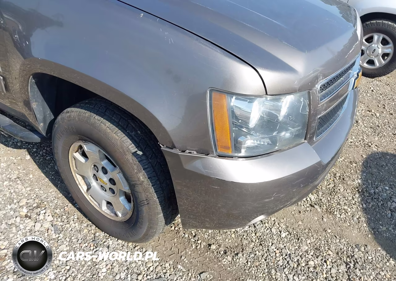 2012 Chevrolet Suburban 1500 Lt VIN:1GNSKJE77CR126104 - 6