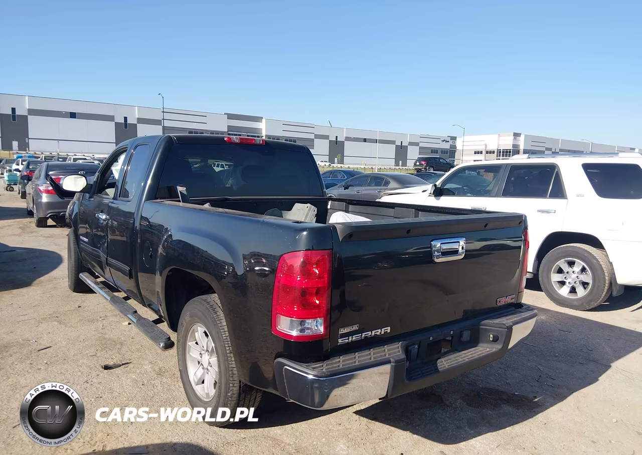 2011 GMC Sierra 1500 Sl VIN:1GTR1UEA3BZ271159 - 3
