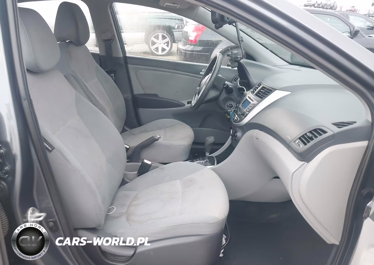2013 Hyundai Accent Gls VIN:KMHCT4AEXDU355953 - 5