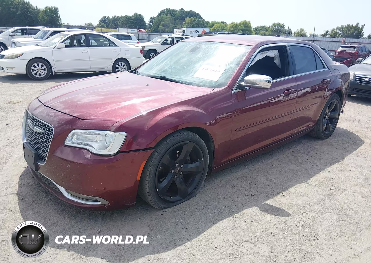 2020 Chrysler 300 Touring VIN:2C3CCAAG9LH160257 - 2