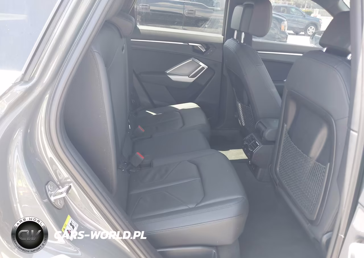 2025 Audi Q3 Premium 45 Tfsi S Line Quattro Tiptronic VIN:WA1DECF30S1019869 - 8