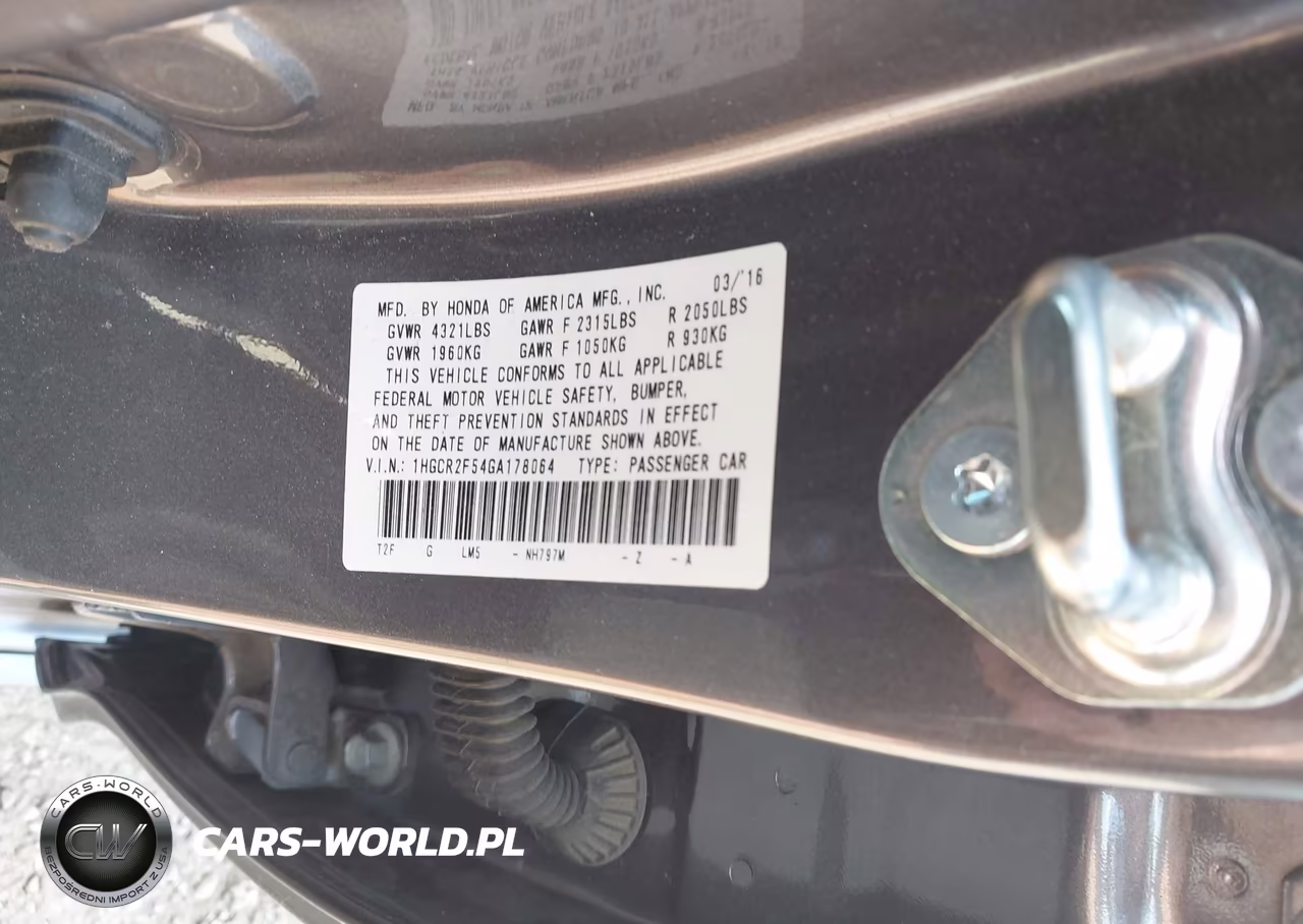 2016 Honda Accord Sport VIN:1HGCR2F54GA178064 - 9