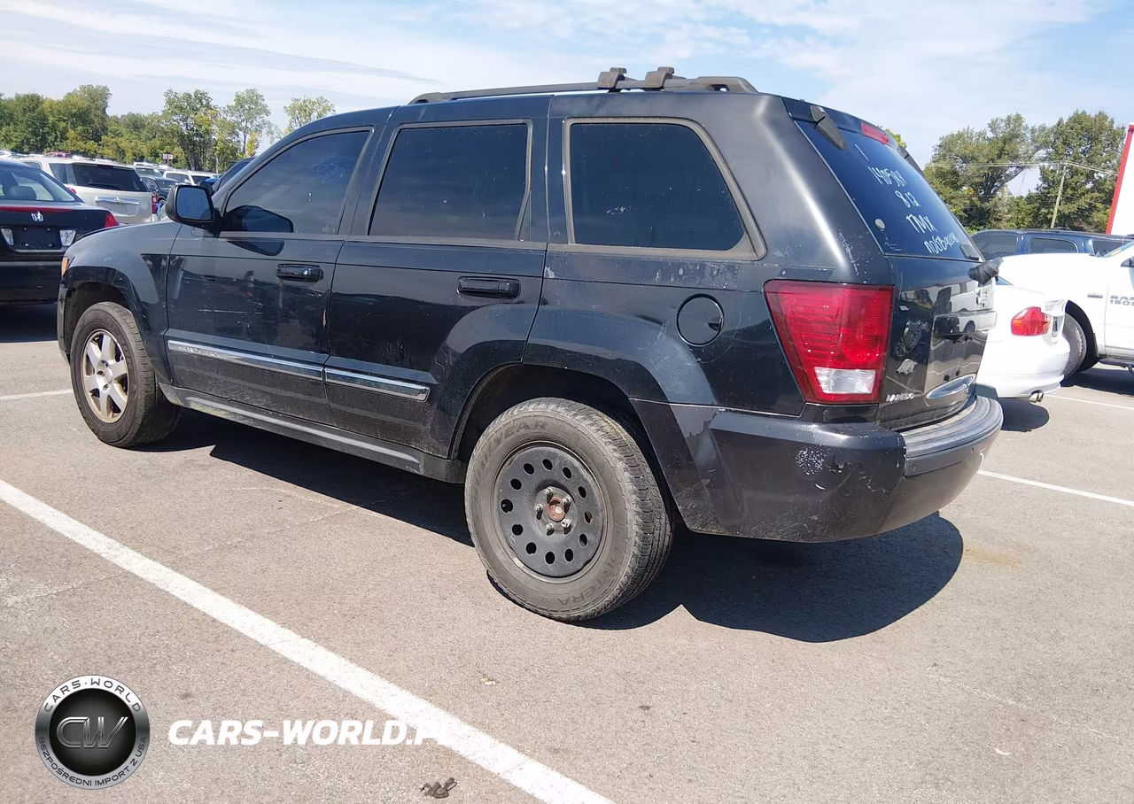 2010 Jeep Grand Cherokee Laredo VIN:1J4PS4GK2AC140584 - 3