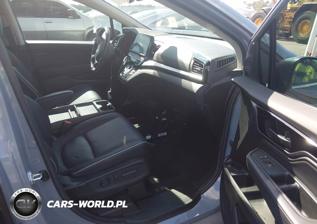 2025 Honda Odyssey Touring VIN:5FNRL6H8XSB025519 - 5