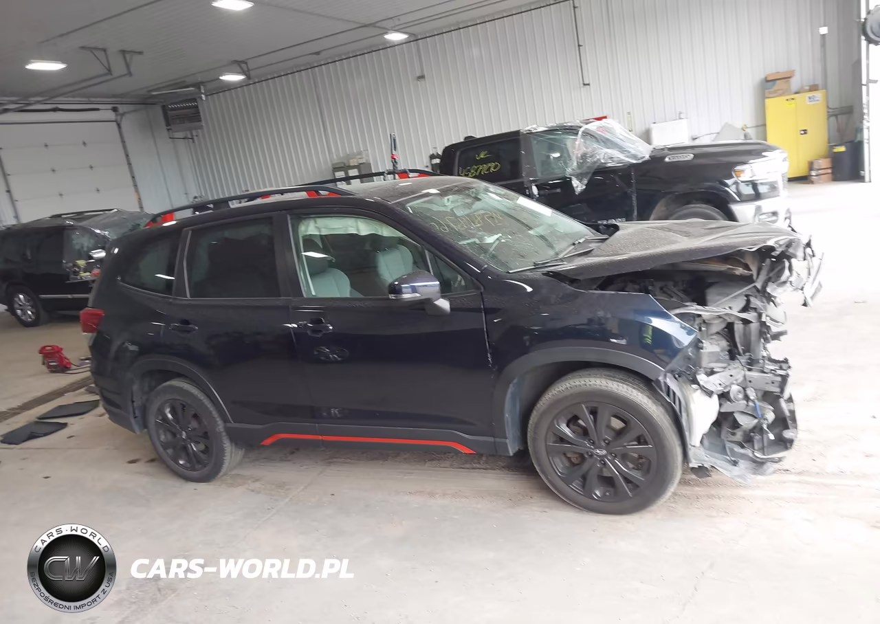 2019 Subaru Forester Sport VIN:JF2SKAJC9KH512444 - 13
