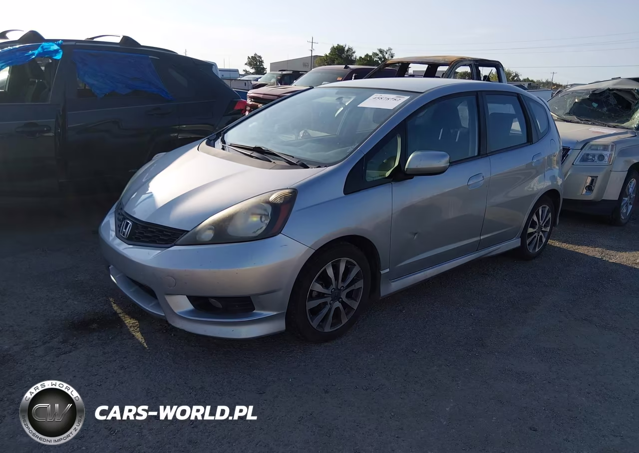 2013 Honda Fit Sport VIN:JHMGE8H59DC004257 - 2