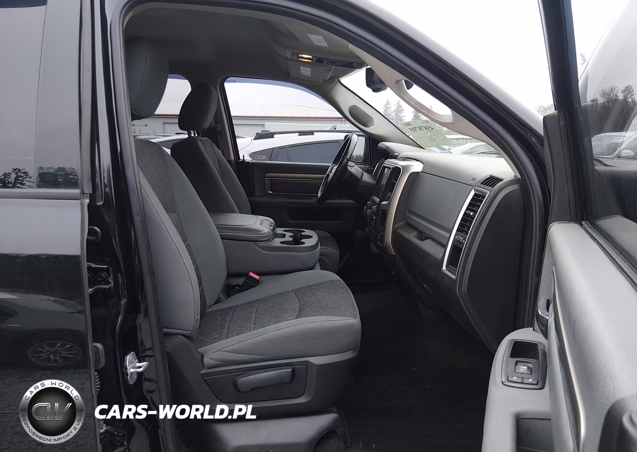 2015 Ram 1500 Big Horn VIN:1C6RR7LMXFS543414 - 17